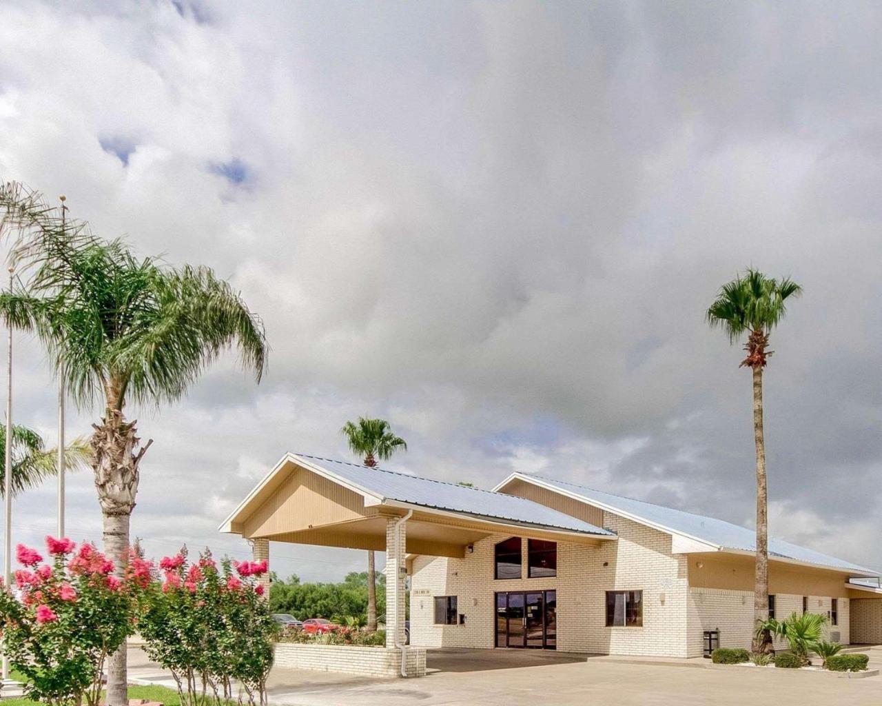 Econo Lodge Falfurrias Hwy 281 Εξωτερικό φωτογραφία