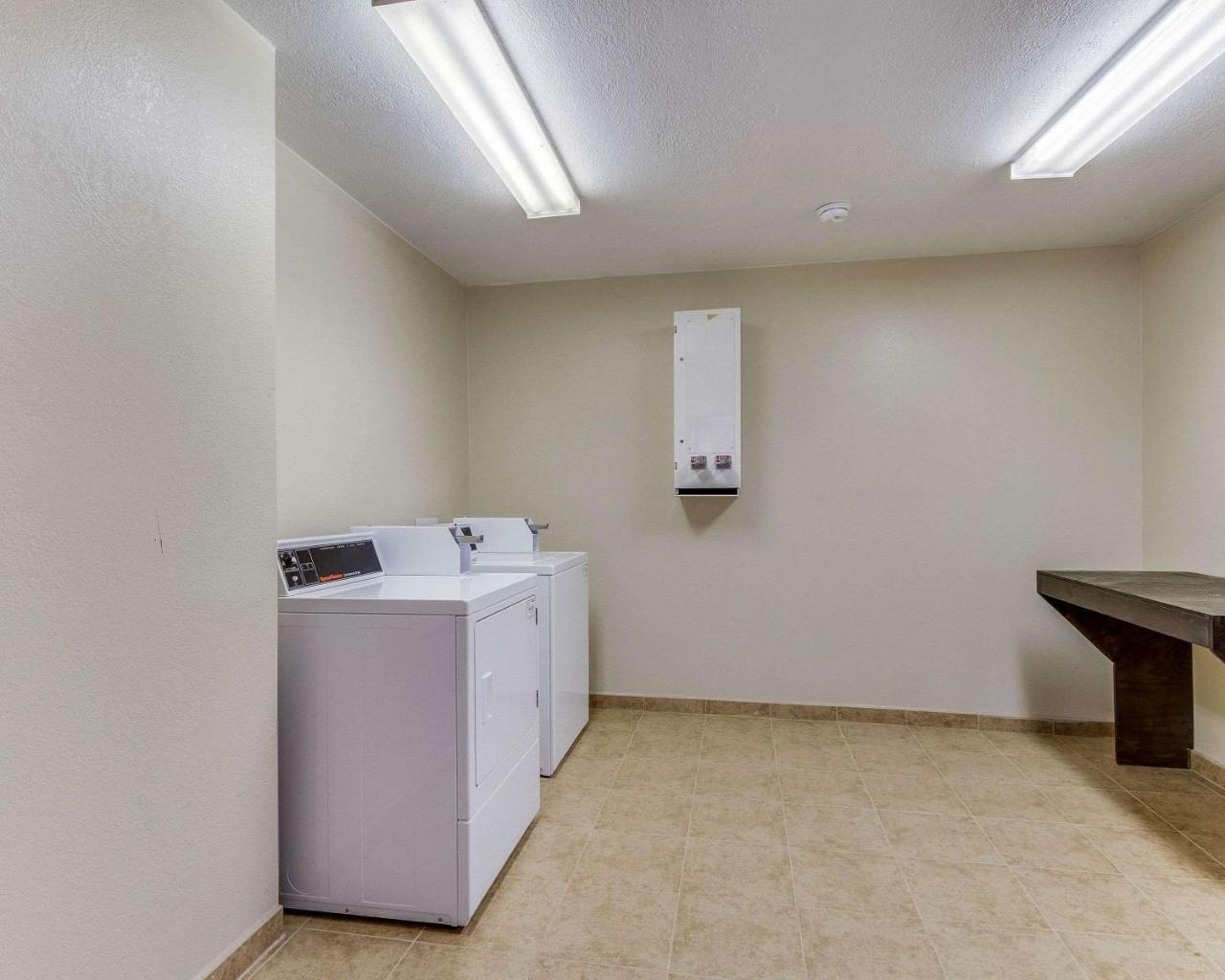 Econo Lodge Falfurrias Hwy 281 Εξωτερικό φωτογραφία